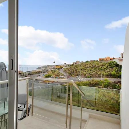 Tajinaste 0-3 * Candelaria